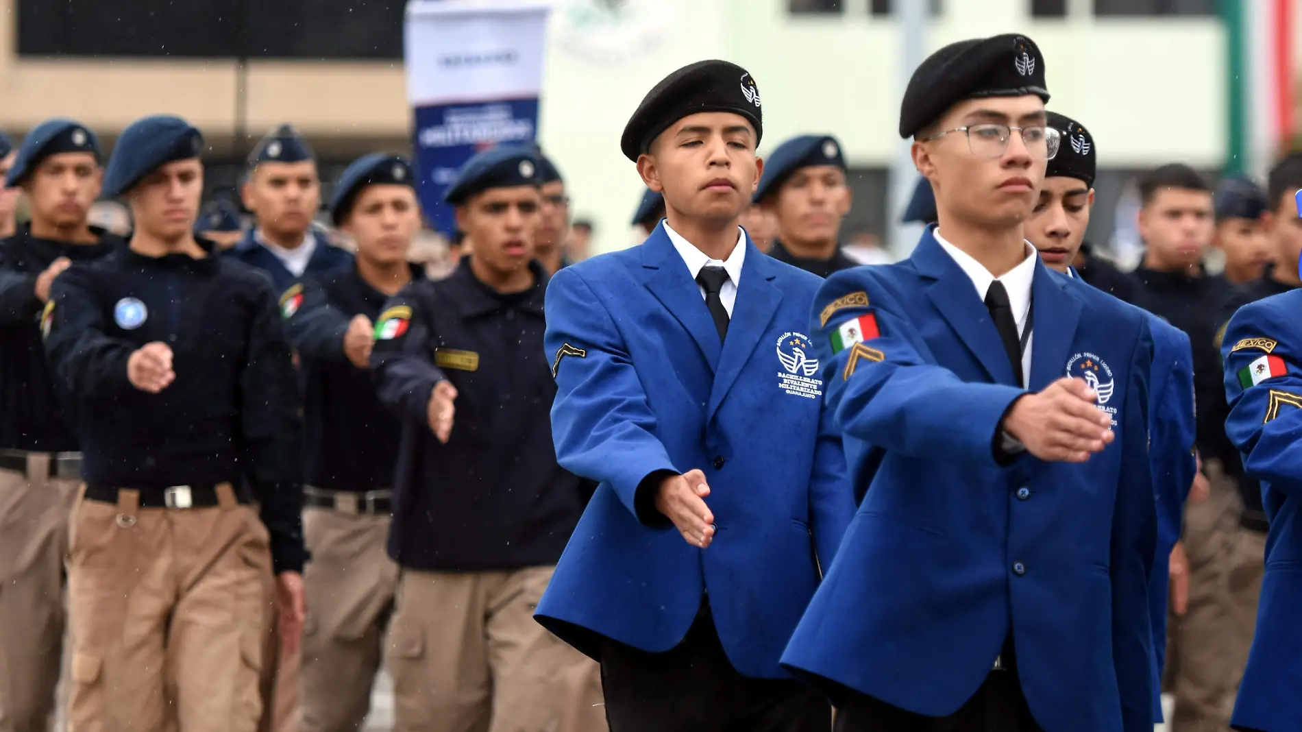 ENCUENTRO NACIONAL DE BACHILLERATOS MILITARIZADO.JESUS GTZ-EL SOL DE IRAPUATO (6)